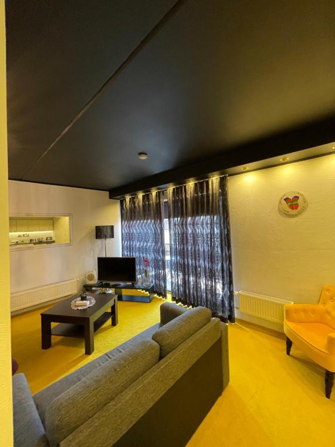 Guest House Bermuuda Apartment ไปเด ภายนอก รูปภาพ