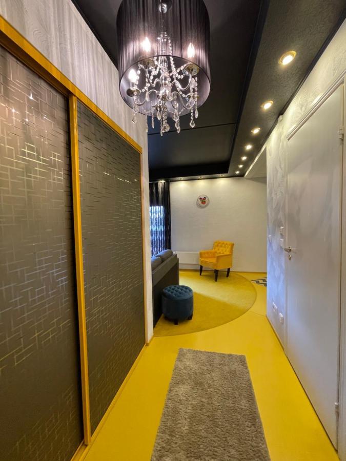 Guest House Bermuuda Apartment ไปเด ภายนอก รูปภาพ